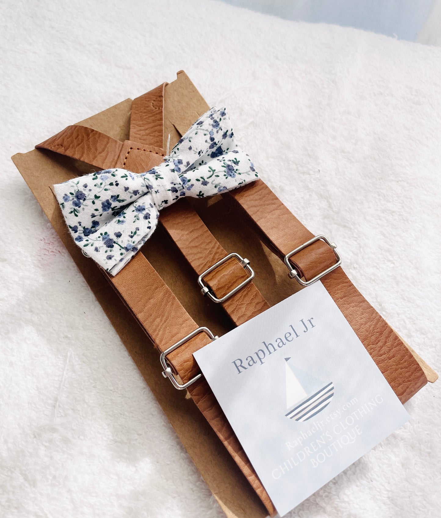 Baby and toddler bow ties and suspenders set