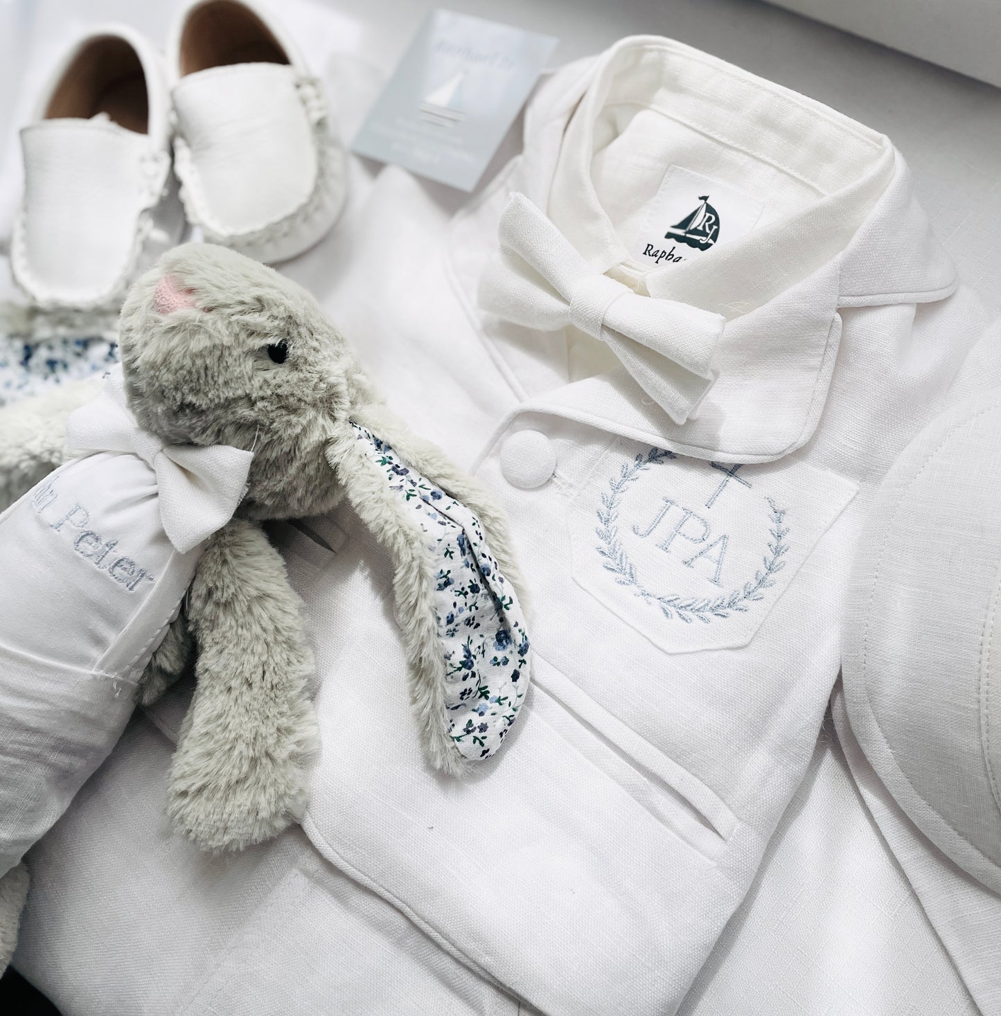 White Leather moccasins loafers boat shoes