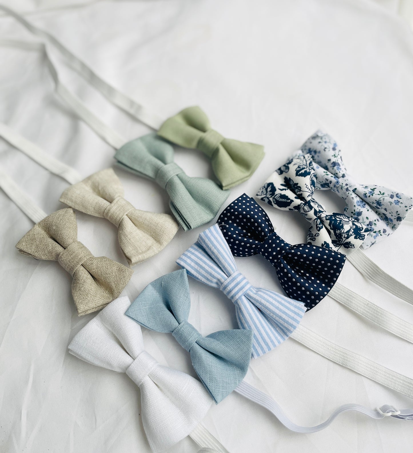 Beige linen suit with optional jacket, cap and shoes.