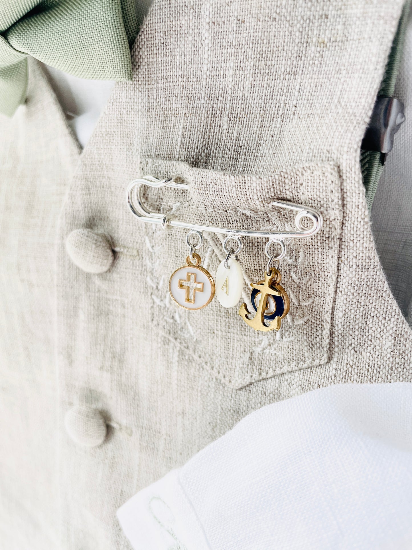 Beige linen set with vest, shirt, pants, suspenders and bowtie plus optional jacket, cap and shoes