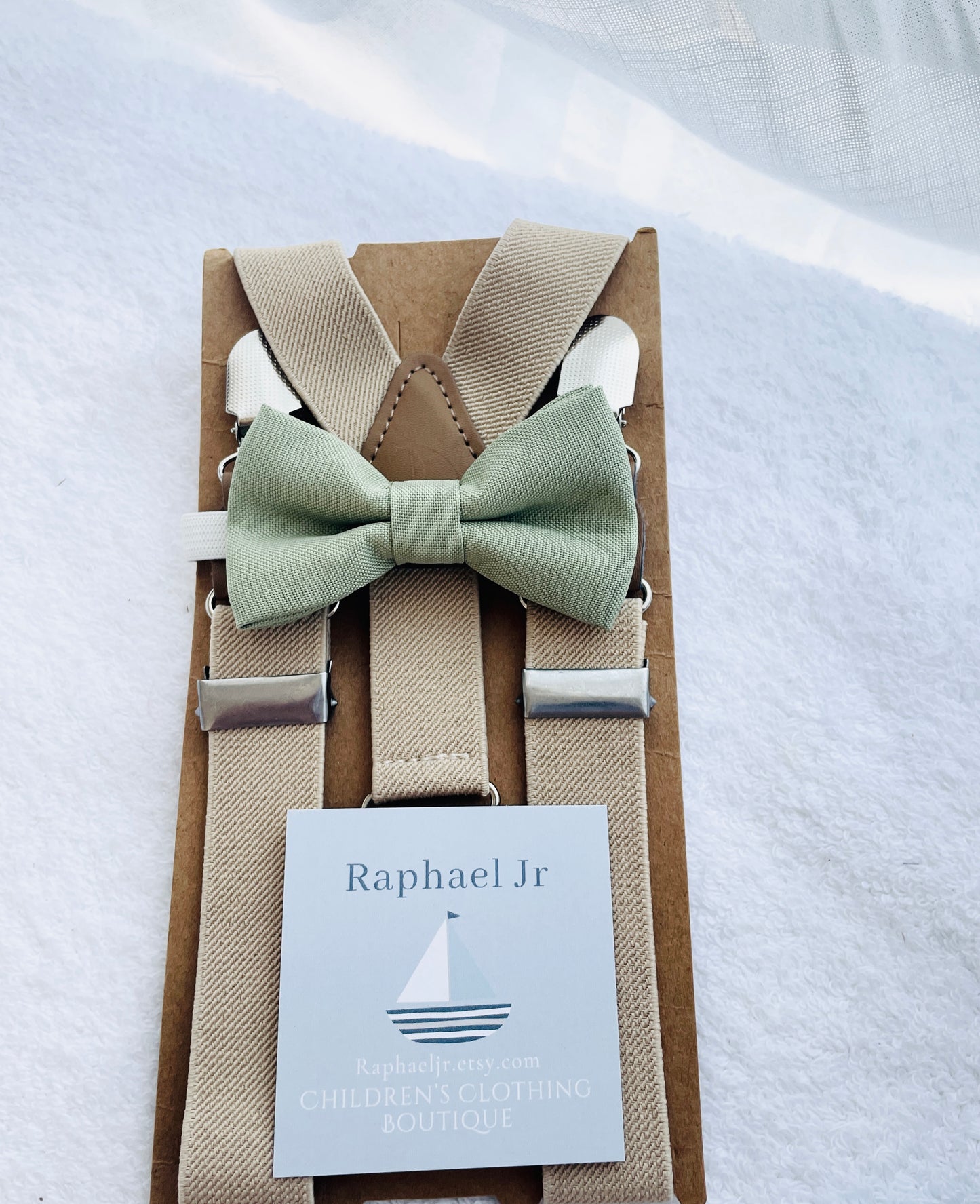 Baby and toddler bow ties and suspenders set