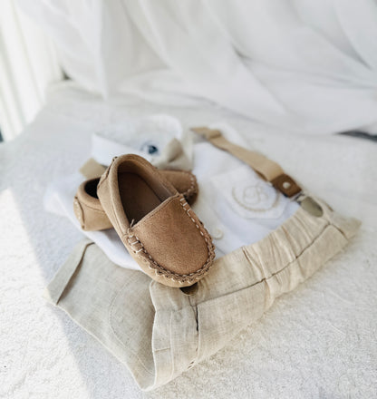 Beige Linen Summer Suit with navy blue accessories