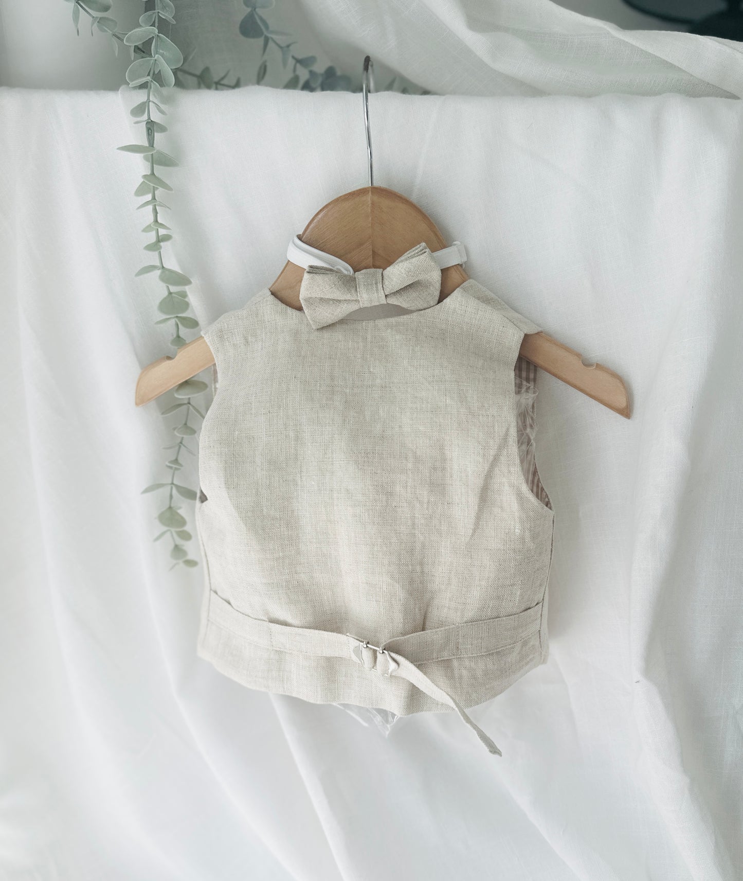 Baby and Toddler Boys beige natural pure linen vest
