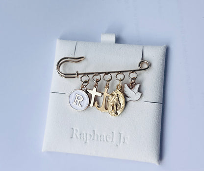 Baby Baptism keepsake Pin silver plated Brooch