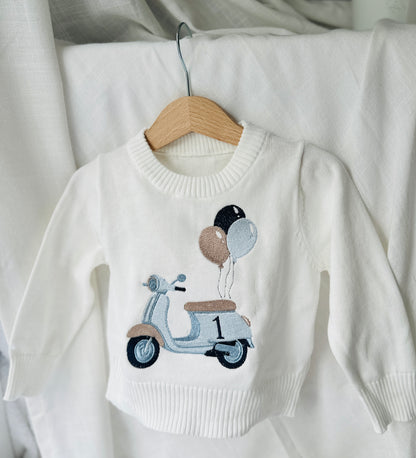 White cotton sweater with optional embroidery