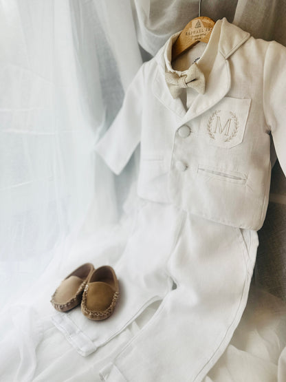 Beige tan suede Leather moccasins loafers boat shoes