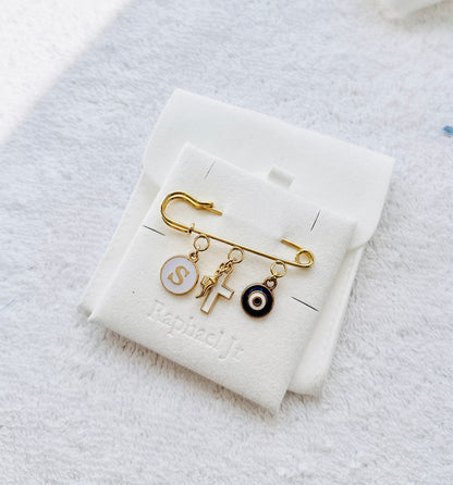 Gold or Silver coloured Baby Baptism keepsake Brooch