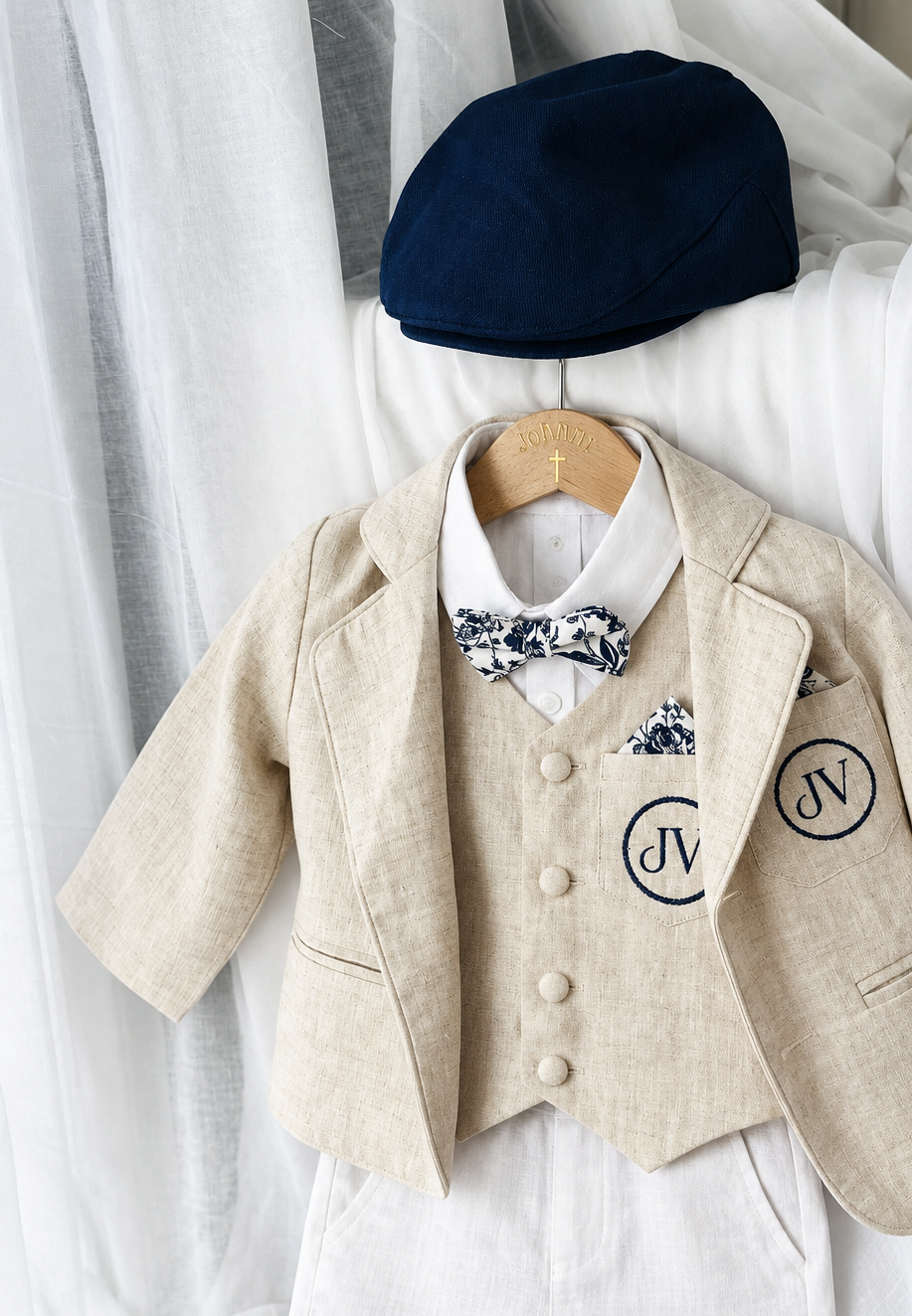 White suit with and Beige vest set
