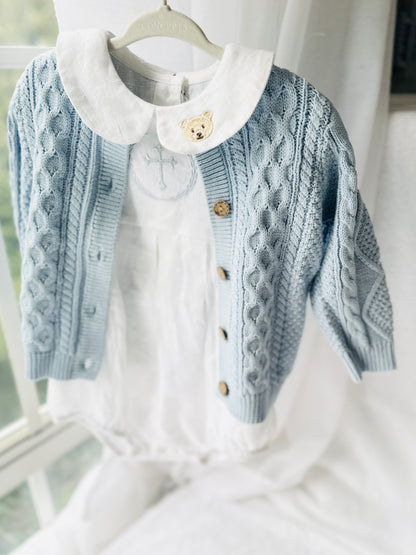 Baby outfit with blue cardigan, round collar bodysuit and white linen bloomers and long socks
