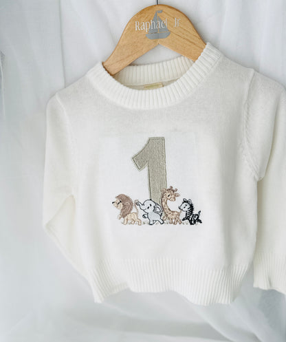 White cotton sweater with optional embroidery