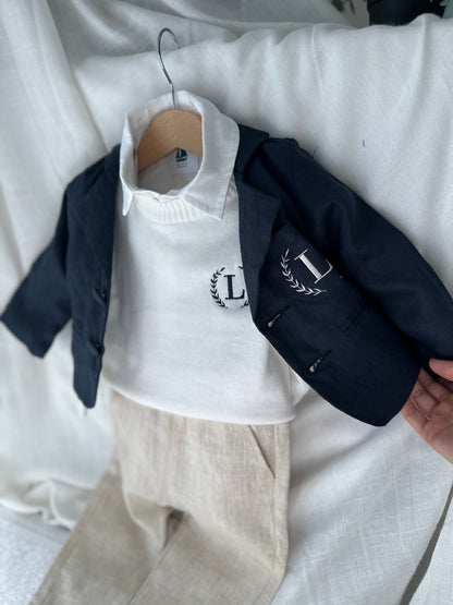 White cotton sweater with optional embroidery