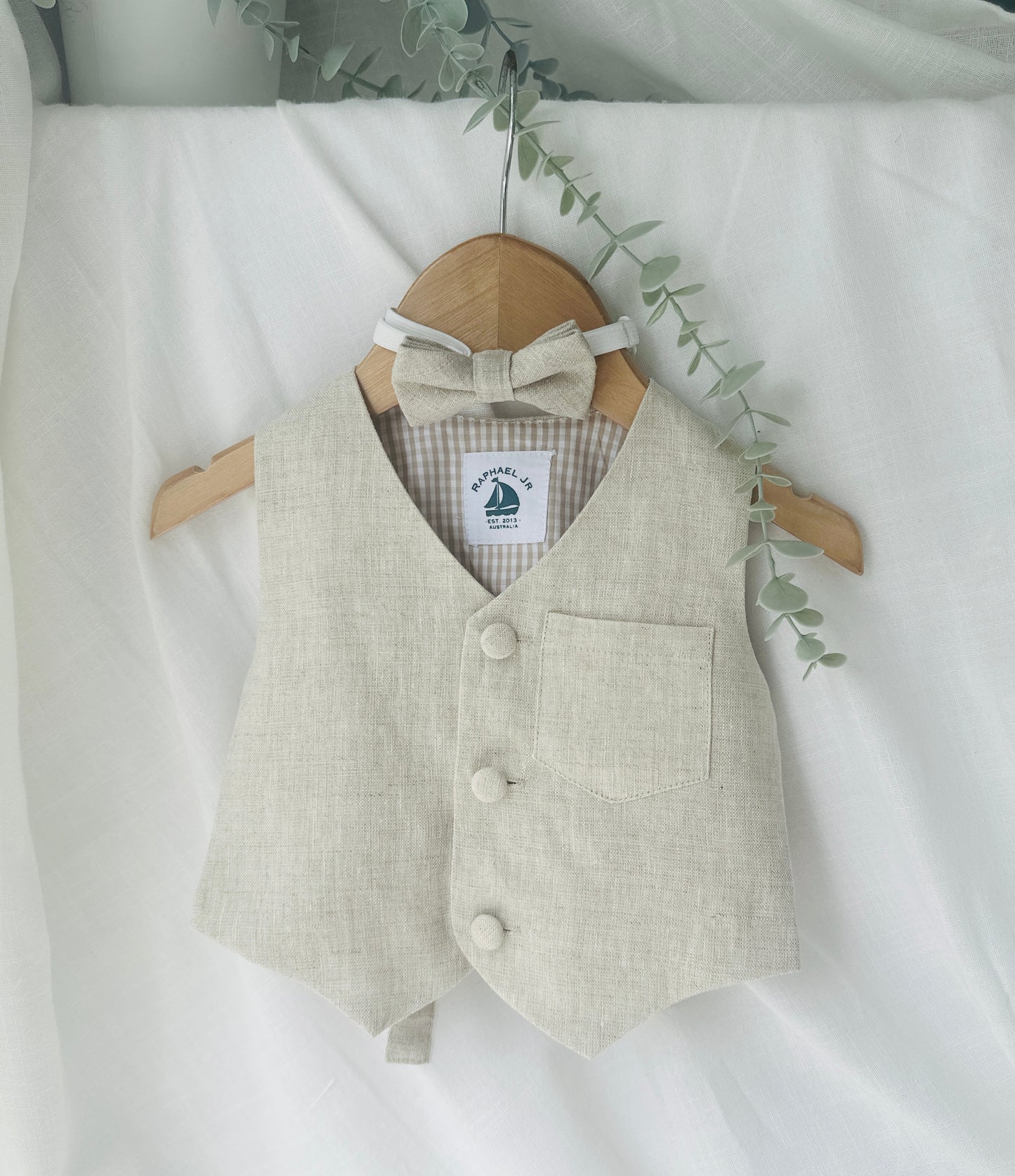 Baby and Toddler Boys beige natural pure linen vest