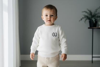 White cotton sweater with optional embroidery