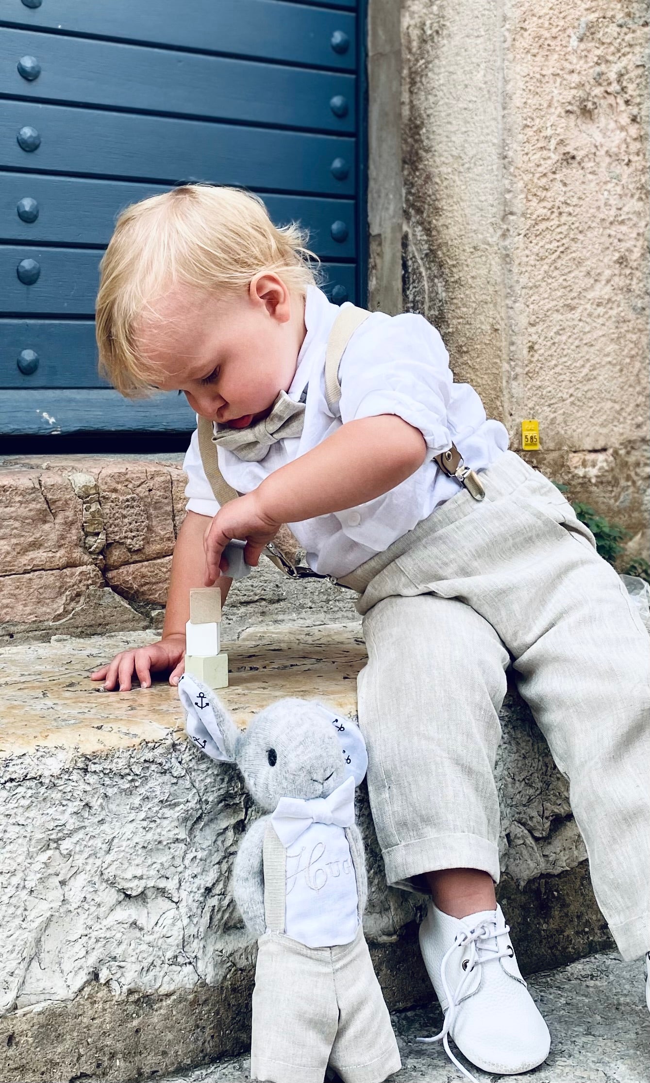 Baby and toddlers white Leather booties shoes