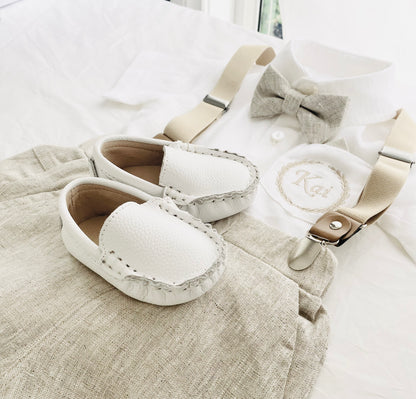 Beige linen suit with optional jacket, cap and shoes.